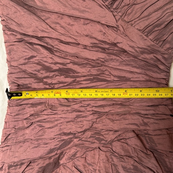 BCBG MAX AZRIA [size 4] mini dress in champagne rose colour - Picture 7 of 8